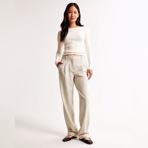 A & F Women's QUINN TAILORED STRAIGHT PANTS- Size 30 LONG